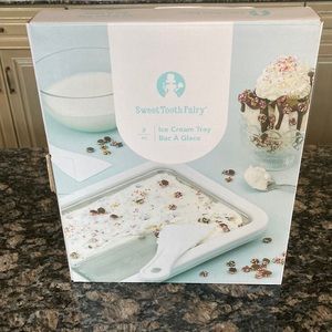 SWEET TOOTH FAIRY ICE CREAM TRAY 3PC NWT
